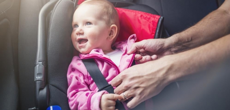 Dicas para viajar em segurança com o seu bebê